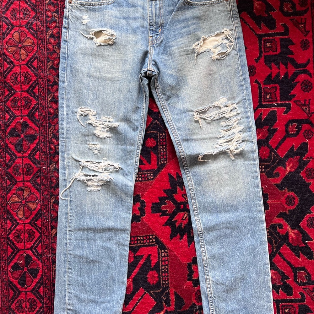 Levi’s Distressed Light Blue Jeans